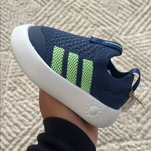 Infant/Toddler Adidas BubbleComfy Lightweight Slip On Sneakers